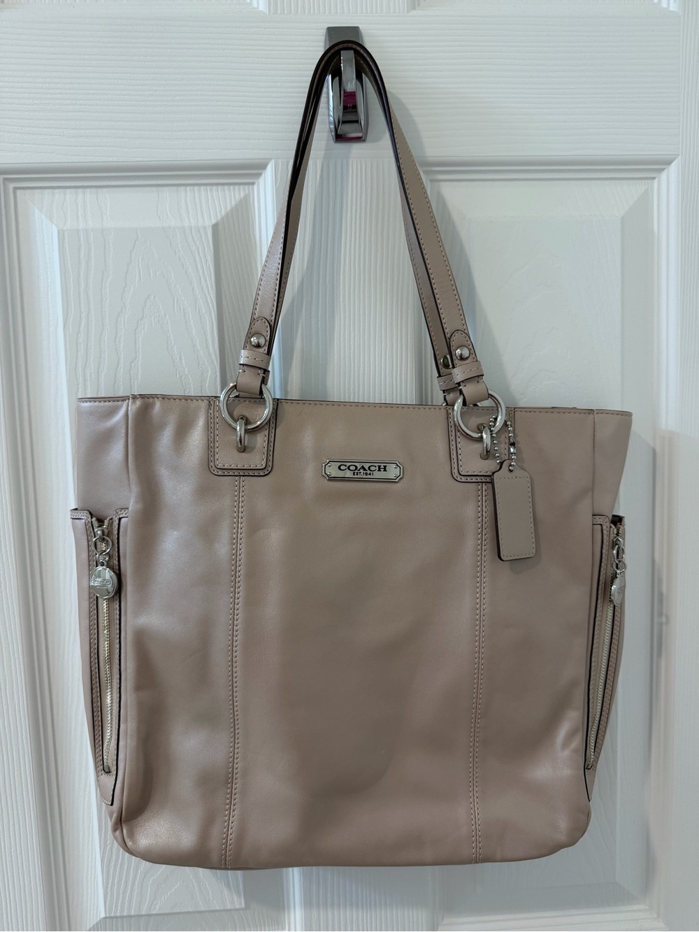 Coach Leather Tote in Taupe Beige
